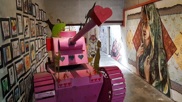 pink tank make love not war art creativity
